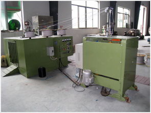 编织电源线填充棉纱的设备叫什么